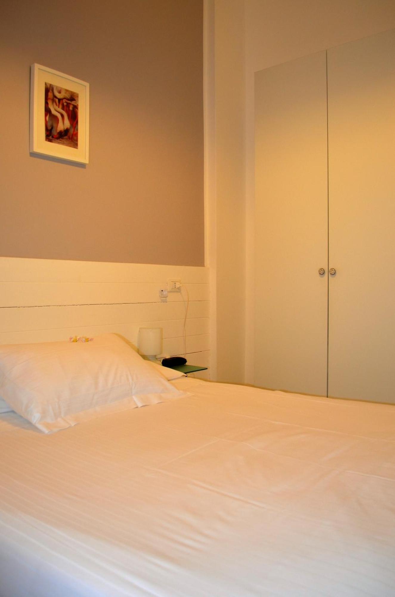 Hotel Spot Varazze Kamer foto