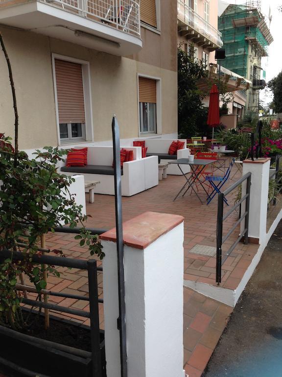 Hotel Spot Varazze Buitenkant foto