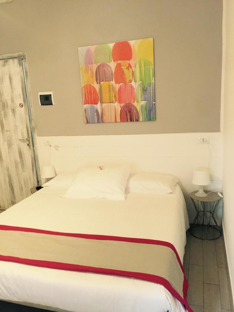 Hotel Spot Varazze Buitenkant foto